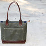 ZIPPERED RUGGED BAG