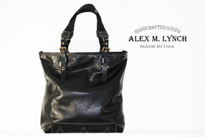Alex McMaster with the slouchy tote bag, the perfect everyday accesso