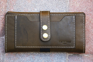 WICKETT & CRAIG TRAVEL WALLET - 010111