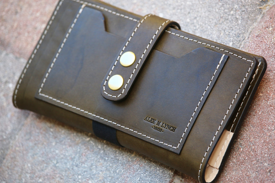 WICKETT & CRAIG TRAVEL WALLET - 010111
