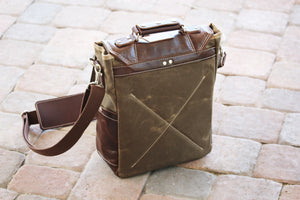 VERTICAL LAPTOP BAG - 010115