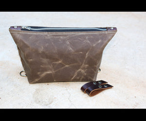 Expandable Dopp Kit - toiletry bag