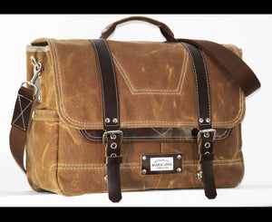 LAPTOP MESSENGER #010060