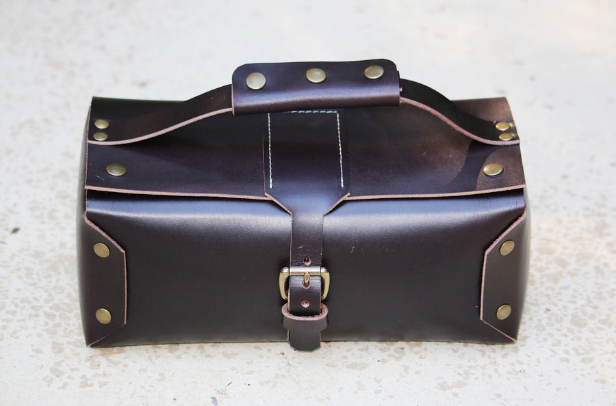 LEATHER TOILETRY BAG DOPP KIT